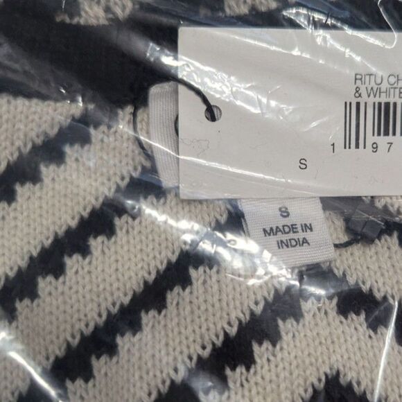 🧶 NWT The Drop Ritu Crochet Maxi Dress Black White Chevron Beach - Picture 4 of 5